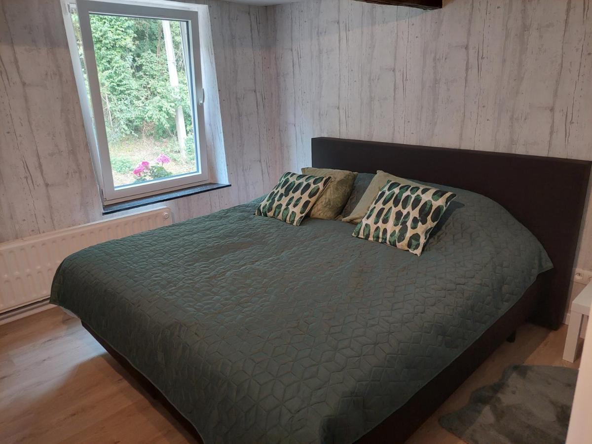 Au Doux Chardon Bed & Breakfast Durbuy Dış mekan fotoğraf