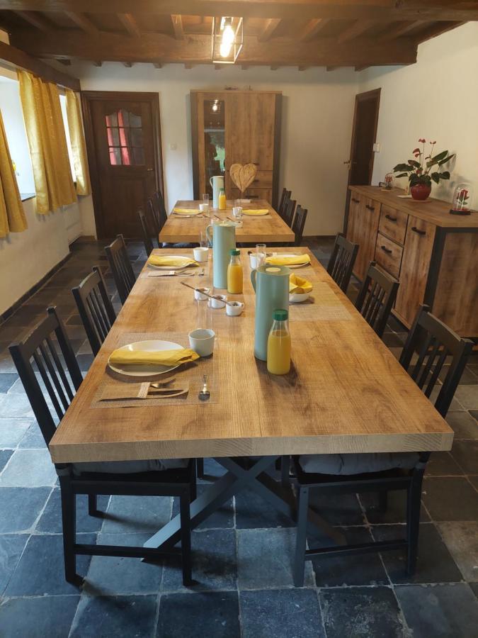 Au Doux Chardon Bed & Breakfast Durbuy Dış mekan fotoğraf