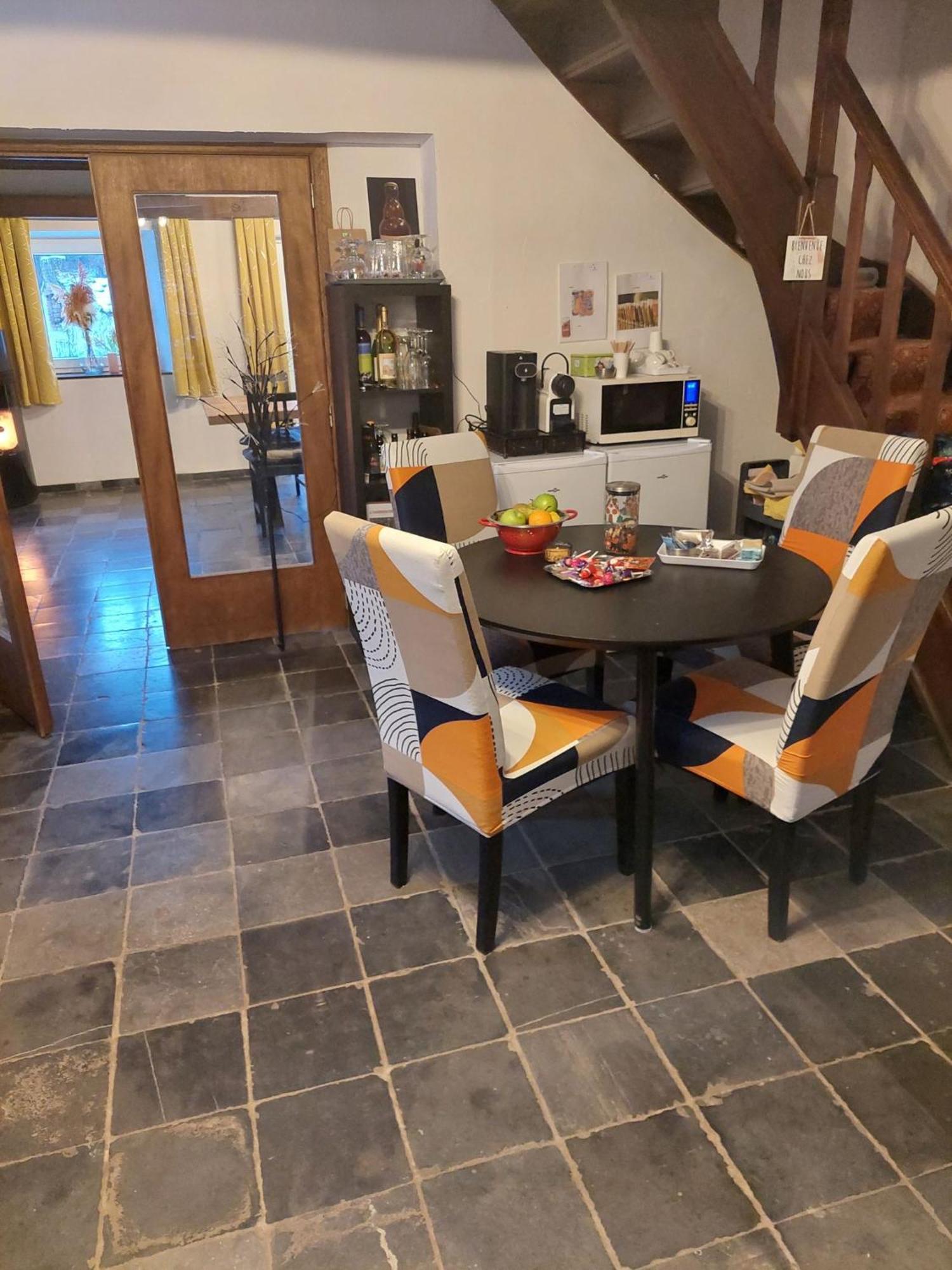 Au Doux Chardon Bed & Breakfast Durbuy Dış mekan fotoğraf